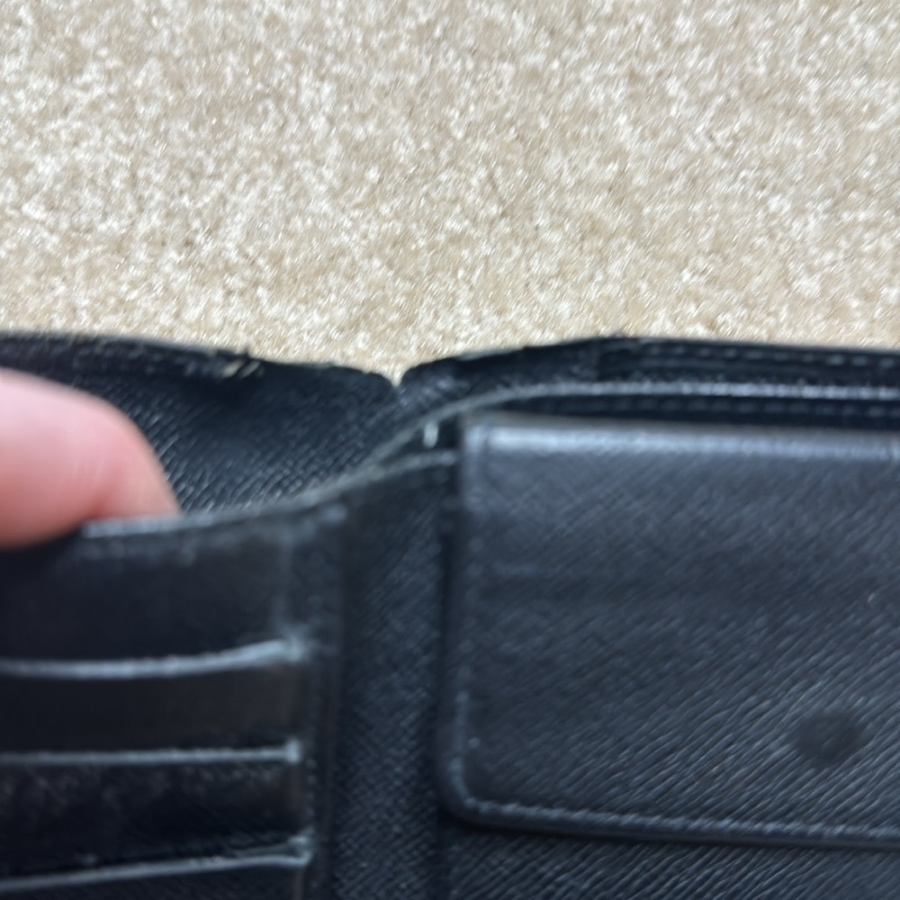 Louis Vuitton men’s wallet - Picture 7 of 8